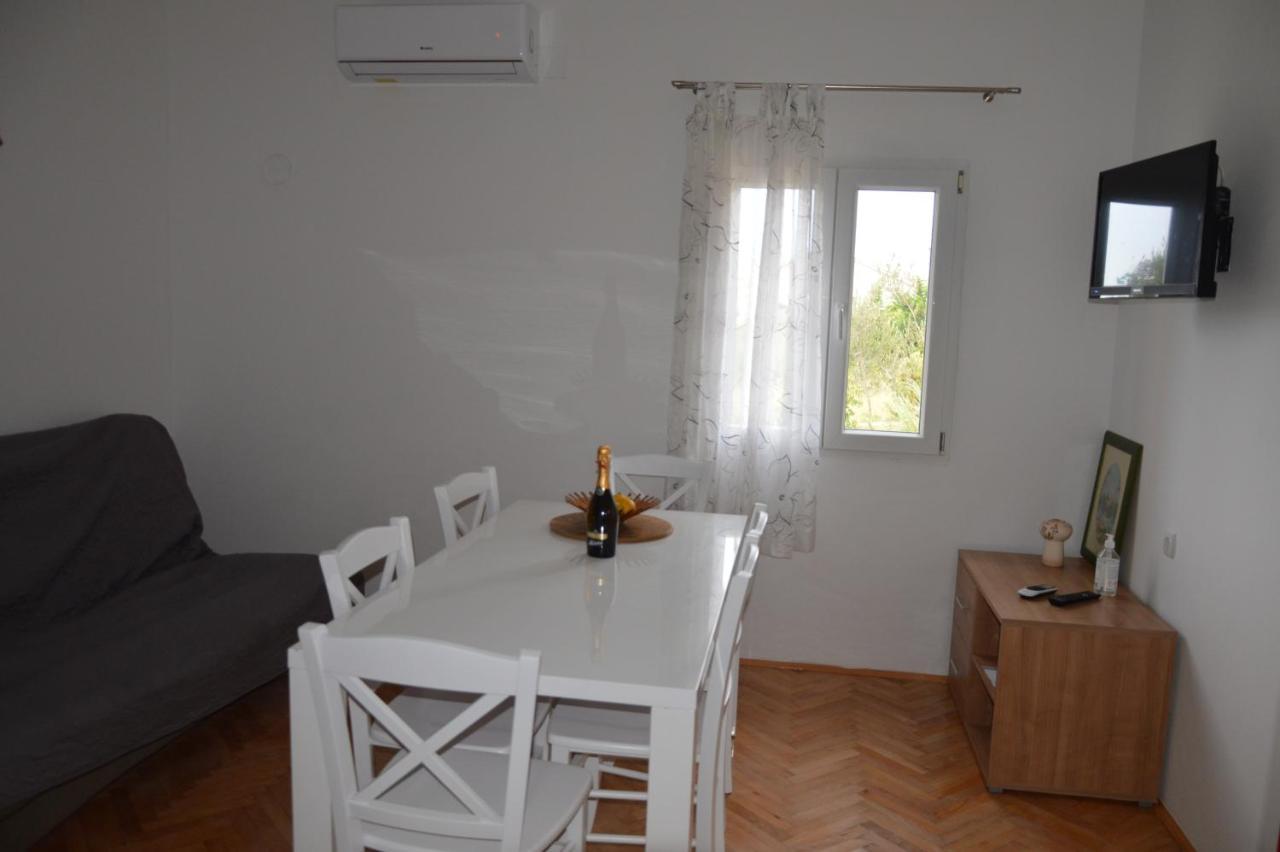 Apartments By The Sea Stara Novalja, Pag - 9396 外观 照片